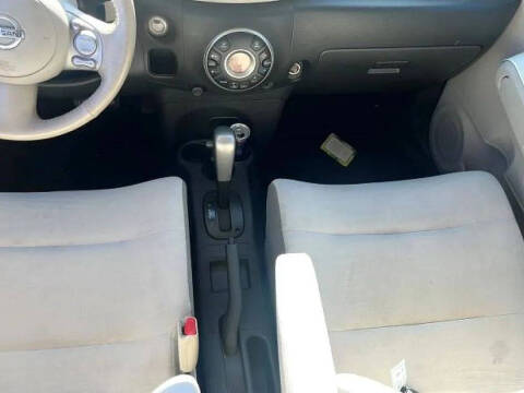 2012 Nissan cube