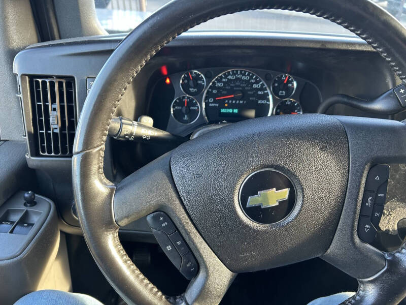 2020 Chevrolet Express 2500