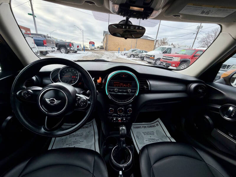 2016 MINI Hardtop 4 Door Cooper