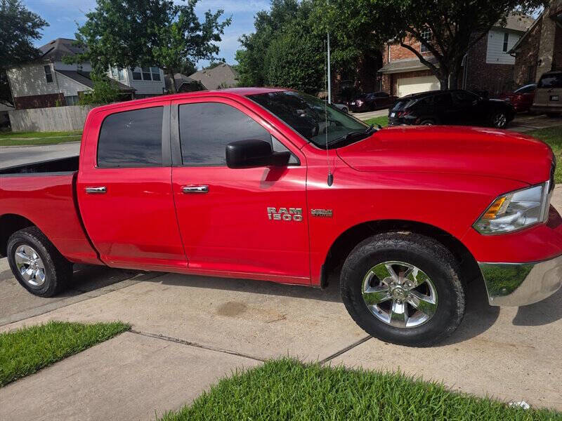 2017 RAM 1500 SLT