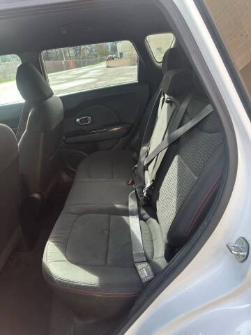2014 Kia Soul +