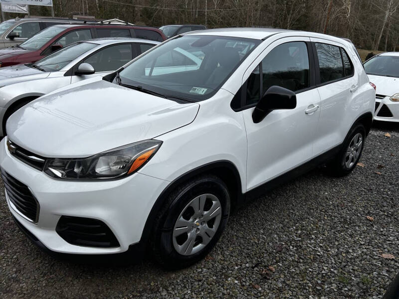 2017 Chevrolet Trax LS's photo