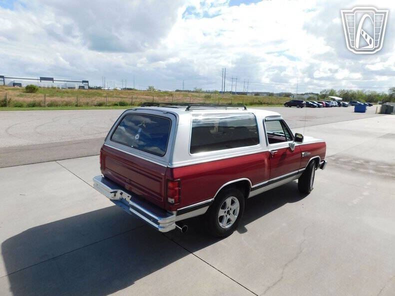 1988 Dodge Ramcharger 100