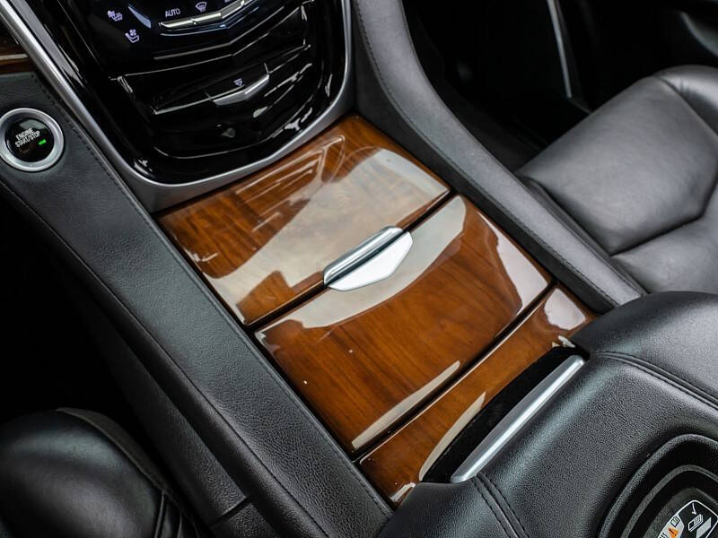 2020 Cadillac Escalade Premium Luxury