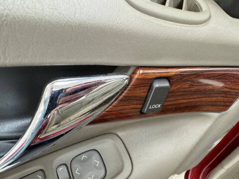 2004 Cadillac DeVille