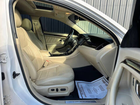 2019 Ford Taurus Limited