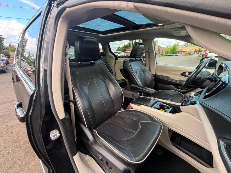 2022 Chrysler Pacifica Limited