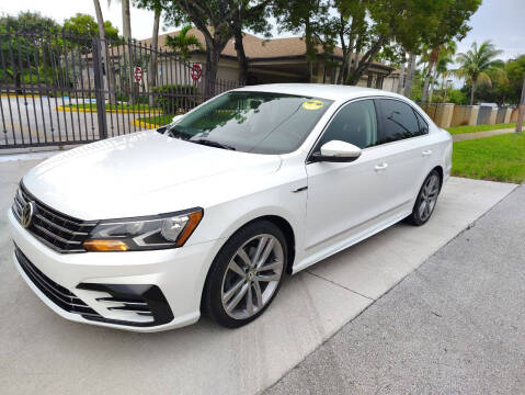 2017 Volkswagen Passat 1.8T R-Line