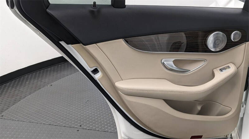 2018 Mercedes-Benz C-Class C 300