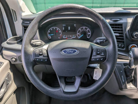 2024 Ford Transit 250