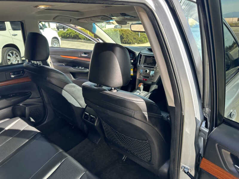 2014 Subaru Outback 2.5i Limited