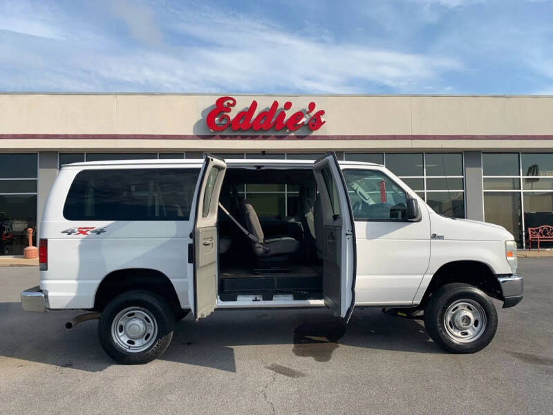 2013 Ford E-Series E-350 SD XLT