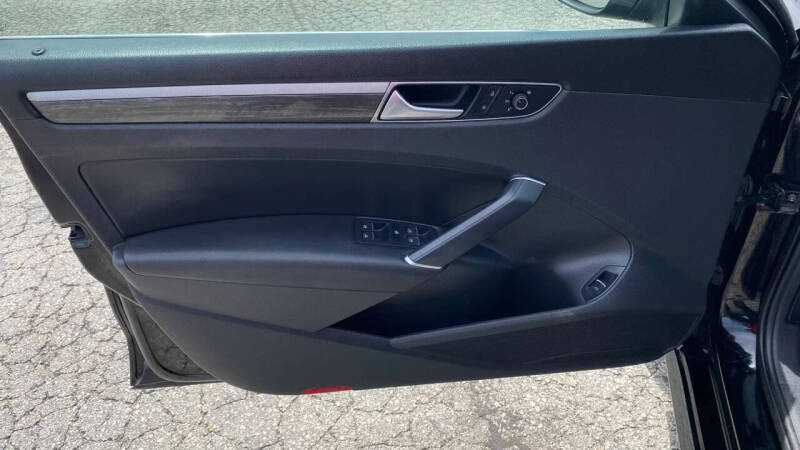 2016 Volkswagen Passat