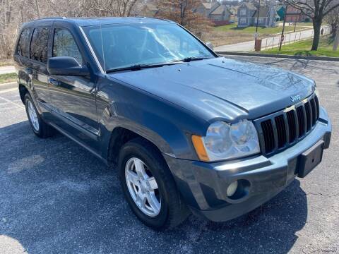 2007 Jeep Grand Cherokee for sale at Supreme Auto Gallery LLC in Kansas City MO