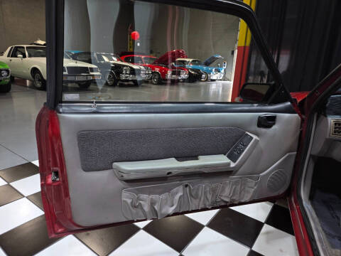 1990 Ford Mustang LX 5.0