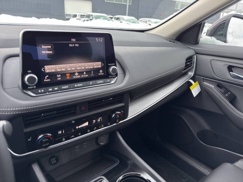 2026 Nissan Rogue Dark Armor