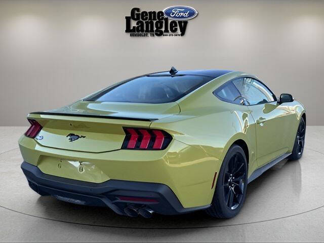 2025 Ford Mustang EcoBoost