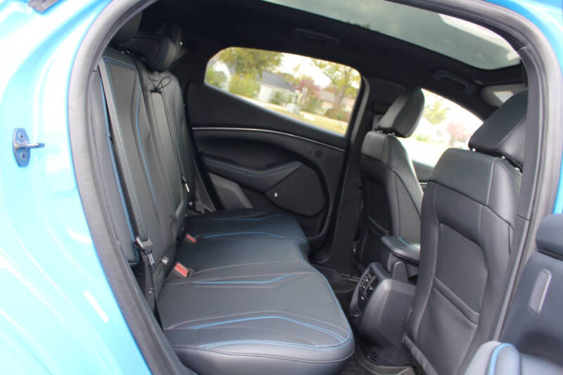 2021 Ford Mustang Mach-E Premium