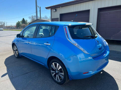 2014 Nissan LEAF SV