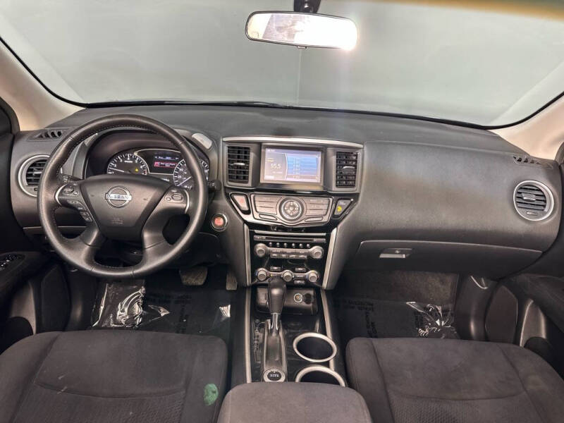 2013 Nissan Pathfinder S