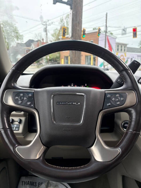 2016 GMC Yukon Denali