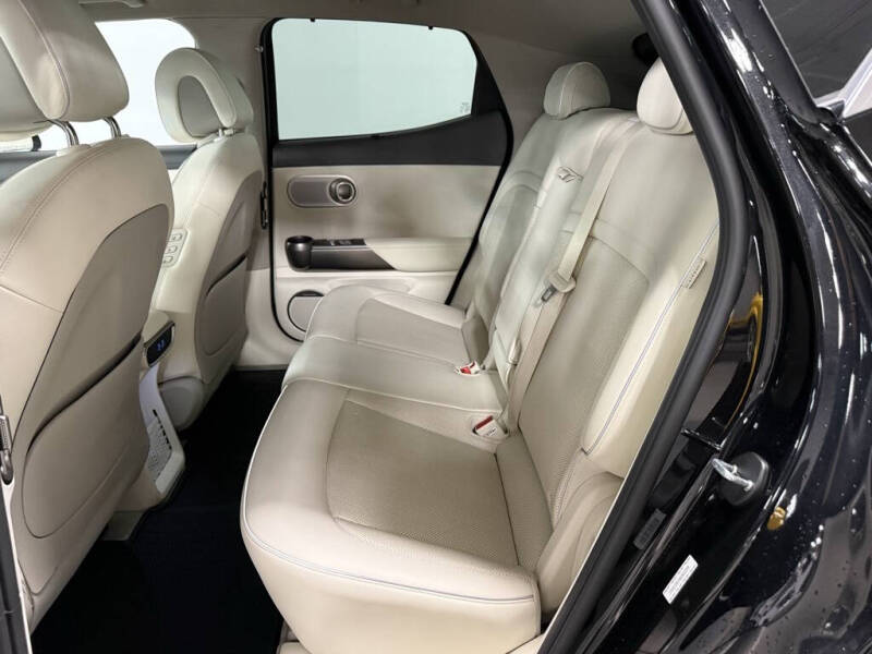 2024 Genesis GV60 Advanced