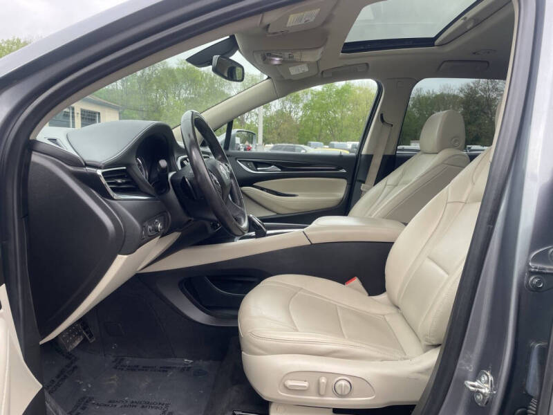 2019 Buick Enclave Essence