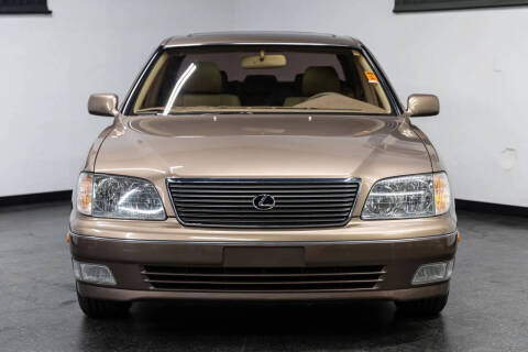 1998 Lexus LS 400