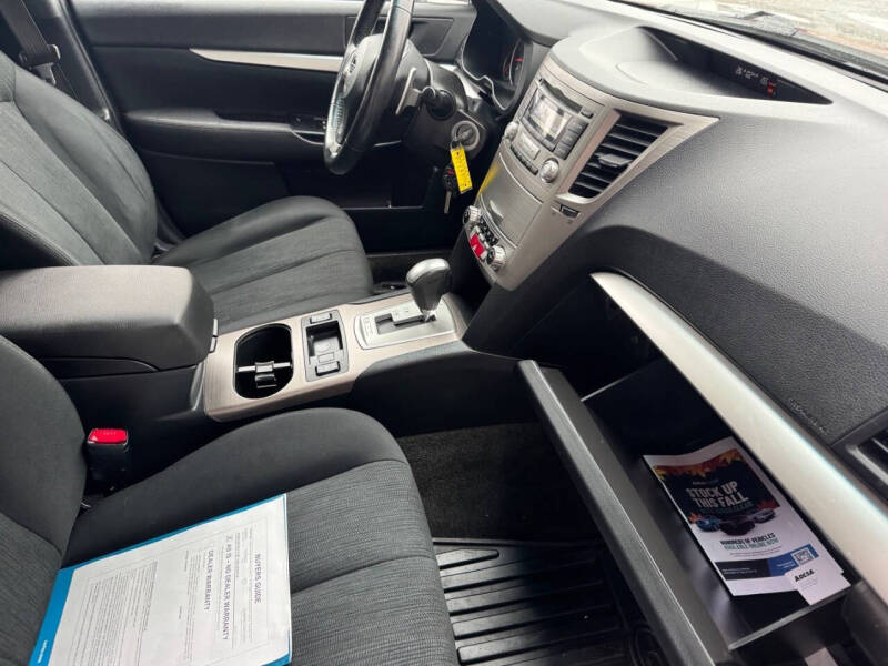 2013 Subaru Outback 2.5i Premium