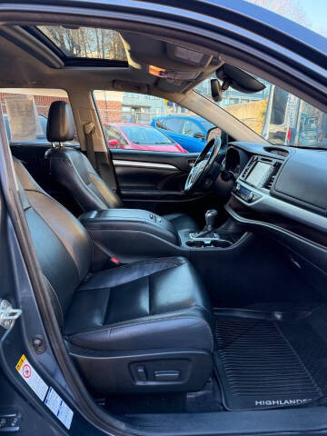 2017 Toyota Highlander XLE