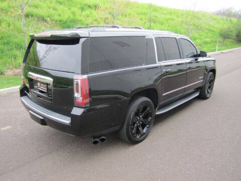 2017 GMC Yukon XL Denali