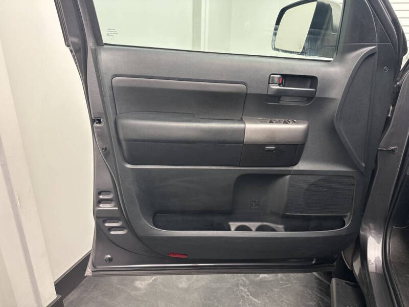 2011 Toyota Tundra Grade