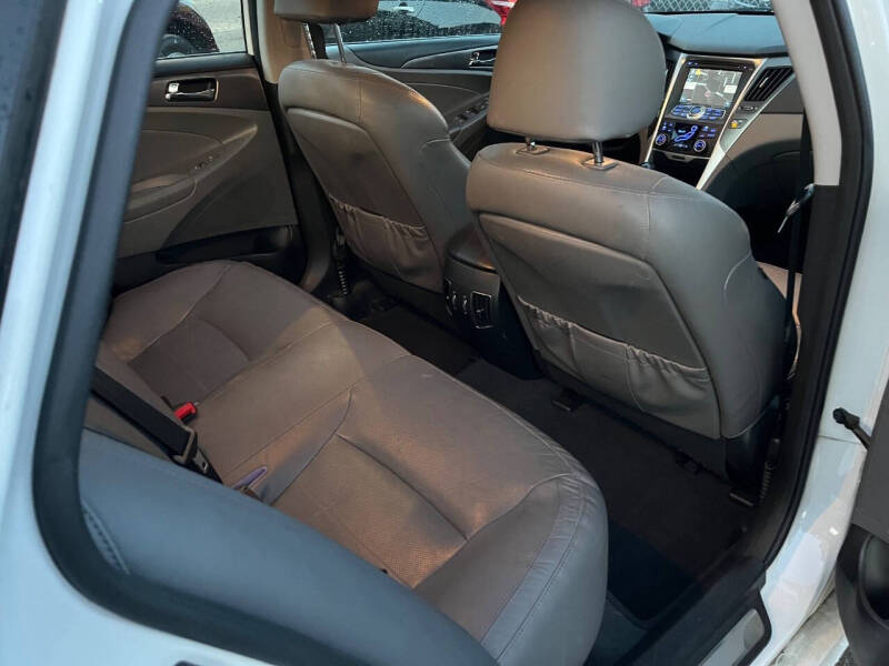 2013 Hyundai Sonata Hybrid Limited