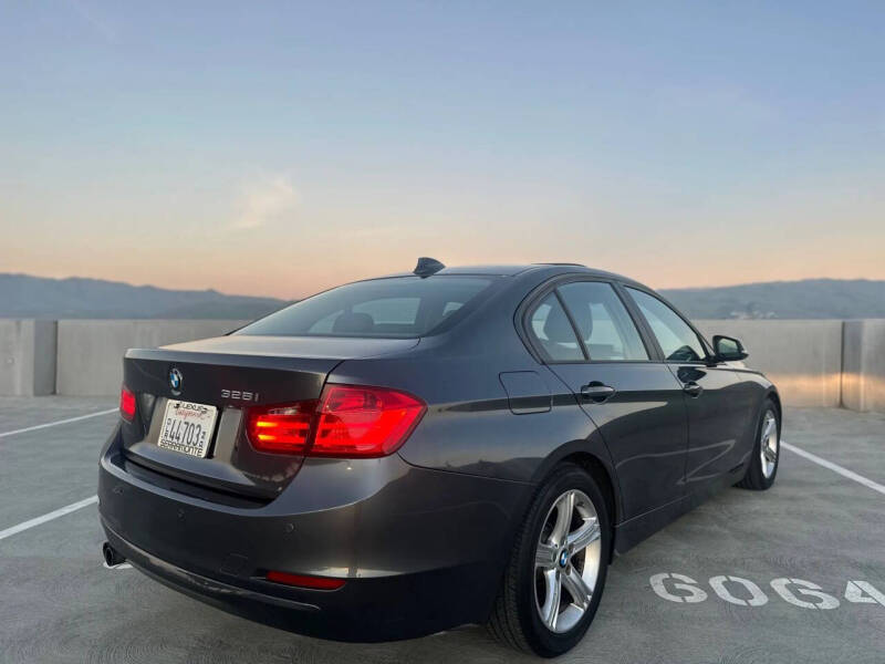 2013 BMW 3 Series 328i