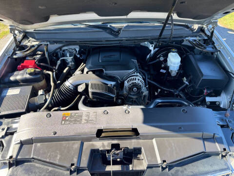 2013 Chevrolet Avalanche LT Black Diamond