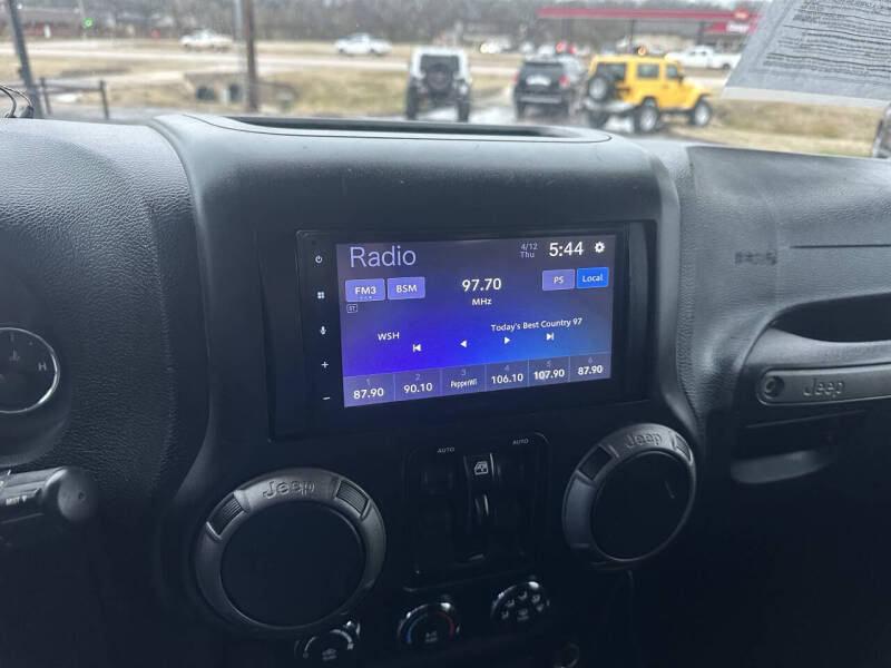 2016 Jeep Wrangler Unlimited Sport