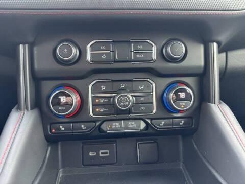 2022 Chevrolet Suburban RST