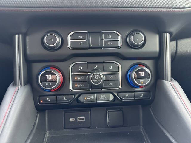 2022 Chevrolet Suburban RST