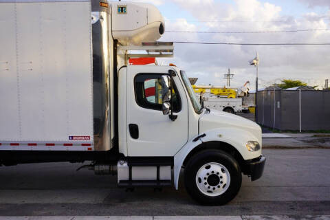 2018 Freightliner M2 106