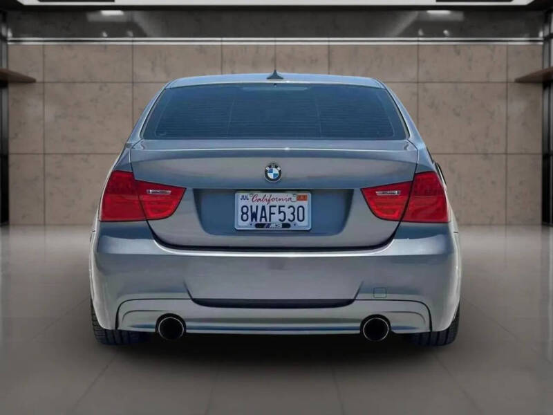 2011 BMW 3 Series 335i