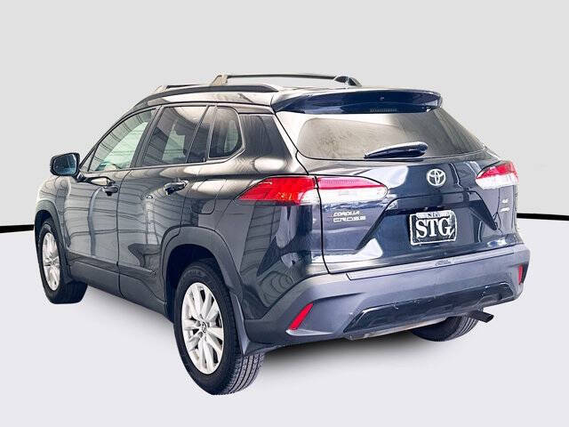 2022 Toyota Corolla Cross LE