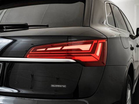 2023 Audi Q5 quattro Premium 40 TFSI