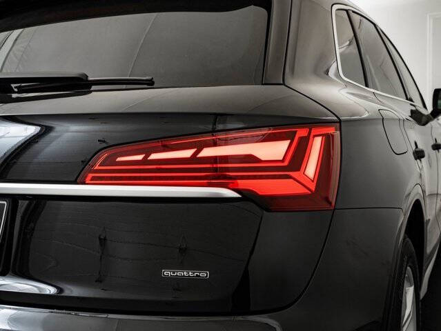 2023 Audi Q5 quattro Premium 40 TFSI