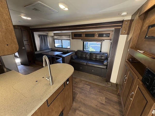 2018 Forest River SALEM 28CKDS
