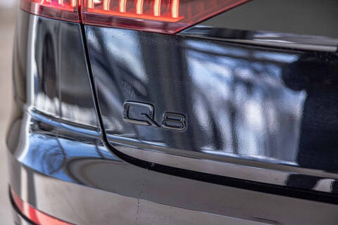 2021 Audi Q8 quattro Prestige 55 TFSI
