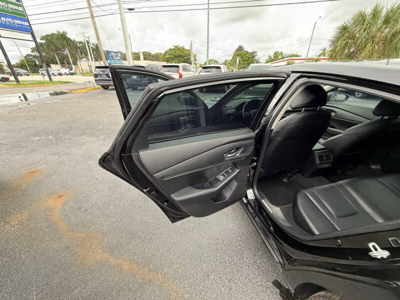 2023 Honda Accord Hybrid Touring