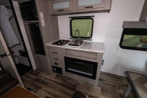 2024 Coleman Dutchman