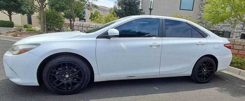 2017 Toyota Camry SE