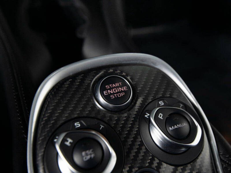 2017 McLaren 570GT