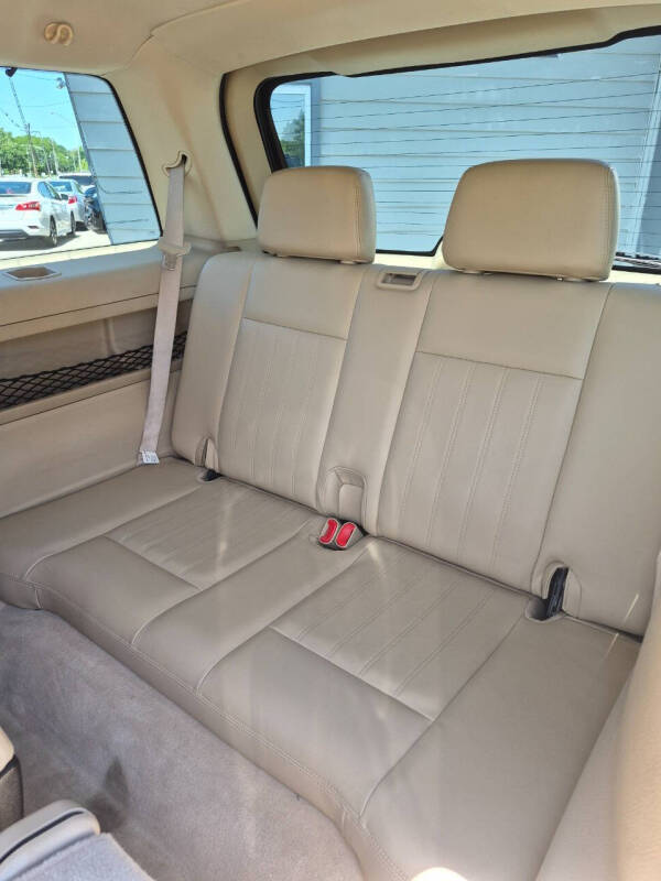 2005 Lincoln Aviator Luxury